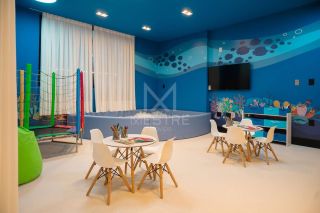 APARTAMENTO COM 04 SUÍTES À VENDA NO CORAÇÃO DA MEIA PRAIA