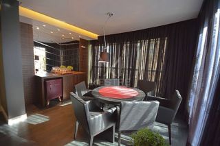 APARTAMENTO À VENDA COM 03 SUÍTES NA MEIA PRAIA