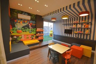 APARTAMENTO À VENDA COM 03 SUÍTES NA MEIA PRAIA