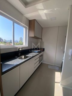APARTAMENTO COM 02 DORMITÓRIOS À VENDA