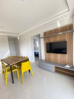 APARTAMENTO COM 02 DORMITÓRIOS À VENDA