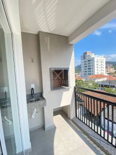 APARTAMENTO COM 02 DORMITÓRIOS À VENDA