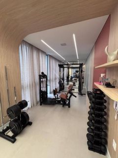 APARTAMENTO SEMI MOBILIADO 3 SUÍTES EM PRÉDIO NOVO NA MEIA PRAIA