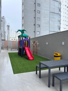 APARTAMENTO SEMI MOBILIADO 3 SUÍTES EM PRÉDIO NOVO NA MEIA PRAIA