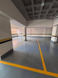 APARTAMENTO SEMI MOBILIADO 3 SUÍTES EM PRÉDIO NOVO NA MEIA PRAIA