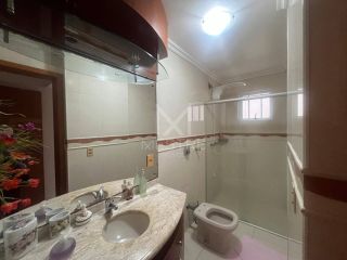 APARTAMENTO QUADRA MAR NO CENTRO DE ITAPEMA