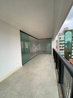 APARTAMENTO VISTA MAR NO CENTRO DE ITAPEMA