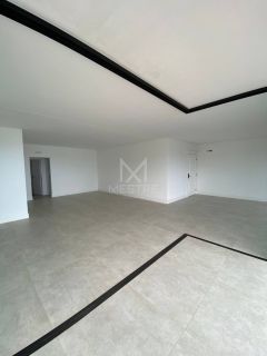 APARTAMENTO VISTA MAR NO CENTRO DE ITAPEMA