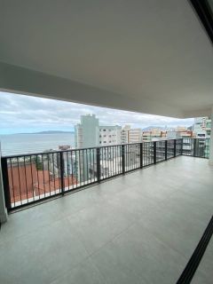 APARTAMENTO VISTA MAR NO CENTRO DE ITAPEMA