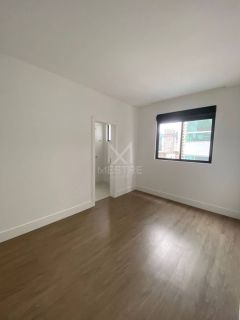 APARTAMENTO VISTA MAR NO CENTRO DE ITAPEMA