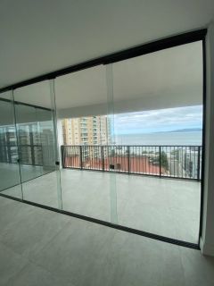 APARTAMENTO VISTA MAR NO CENTRO DE ITAPEMA