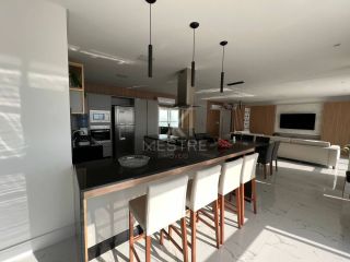 APARTAMENTO DE ALTO PADRÃO MOBILIADO EM MEIA PRAIA