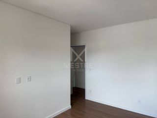 Apartamento alto padrão 180metros do mar