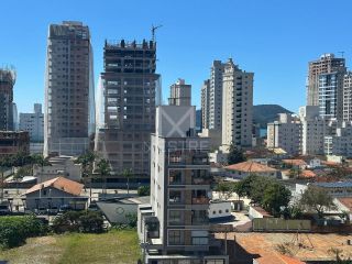 Apartamento 03 dormitórios mobiliado balneário pereque