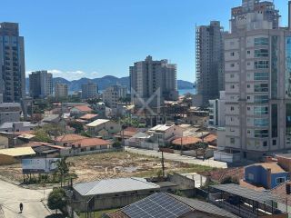 Apartamento 03 dormitórios mobiliado balneário pereque