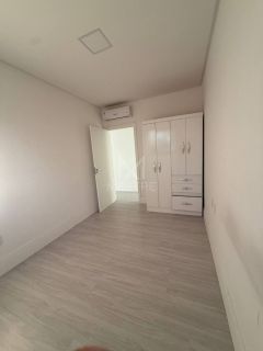 APARTAMENTO 03 DORMITÓRIOS SEMI-MOBILIADO À VENDA EM BÁLNEARIO PEREQUÊ