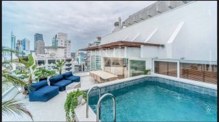 COBERTURA DUPLEX FRENTE MAR EM BALNEARIO CAMBORIU