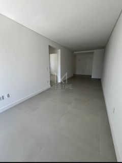 APARTAMENTO EM FLORIANOPOLIS