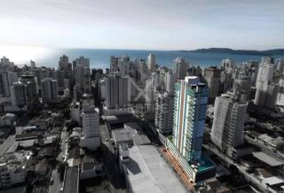APARTAMENTO 03 SUITES EM MEIA PRAIA