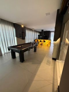 APARTAMENTO 03 SUITES EM MEIA PRAIA