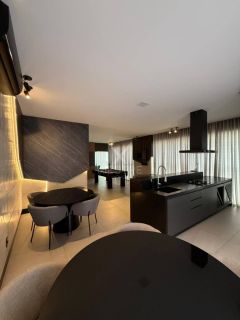 APARTAMENTO 03 SUITES EM MEIA PRAIA