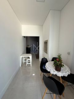 APARTAMENTO Á 200 METROS DO MAR