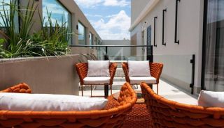 APARTAMENTO Á 200 METROS DO MAR