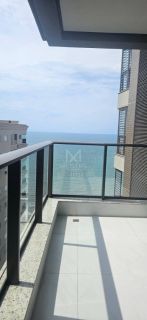 APARTAMENTO 03 SUITES Á 120 METROS DO MAR