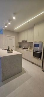 APARTAMENTO 03 SUITES Á 120 METROS DO MAR