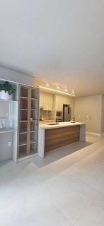 APARTAMENTO 03 SUITES Á 120 METROS DO MAR