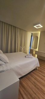 APARTAMENTO 03 SUITES Á 120 METROS DO MAR