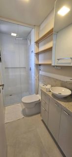 APARTAMENTO 03 SUITES Á 120 METROS DO MAR