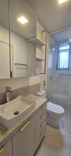 APARTAMENTO 03 SUITES Á 120 METROS DO MAR