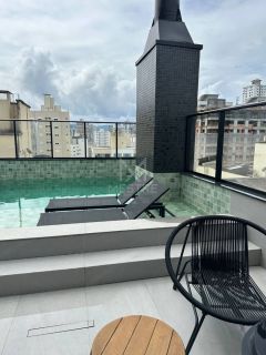 APARTAMENTO 02 SUITES EM MEIA PRAIA