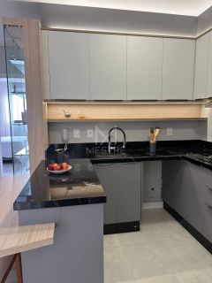 APARTAMENTO 02 SUITES EM MEIA PRAIA