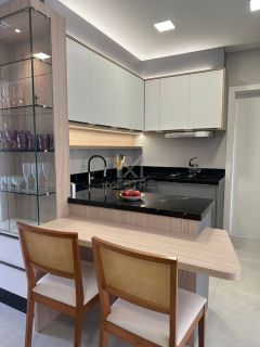 APARTAMENTO 02 SUITES EM MEIA PRAIA