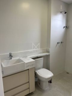 APARTAMENTO 02 SUITES EM MEIA PRAIA