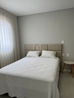 APARTAMENTO 02 SUITES EM MEIA PRAIA