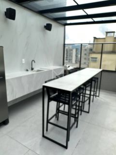 APARTAMENTO 02 SUITES EM MEIA PRAIA