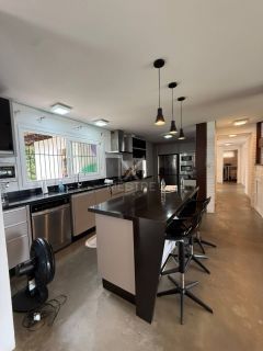 CASA  ALTO PADRÃO FRENTE MAR