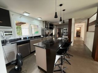 CASA  ALTO PADRÃO FRENTE MAR