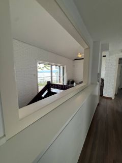 CASA  ALTO PADRÃO FRENTE MAR