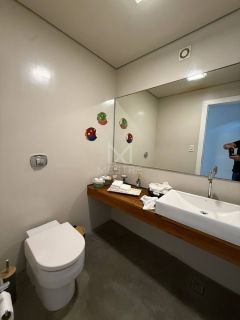 CASA  ALTO PADRÃO FRENTE MAR