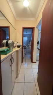 APARTAMENTO Á 100 METROS DO MAR NO CENTRO DE ITAPEMA