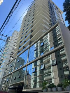 FLAT QUADRA MAR DISPONÍVEL À VENDA NA MEIA PRAIA