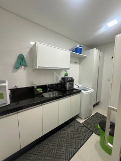 APARTAMENTO 04 SUÍTES Á 200 METROS DO MAR NO CENTRO DE ITAPEMA