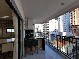 APARTAMENTO NO CENTRO DE ITAPEMA Á 200 METROS DO MAR