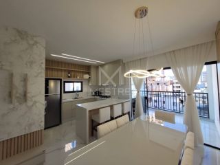 APARTAMENTO NO CENTRO DE ITAPEMA Á 200 METROS DO MAR