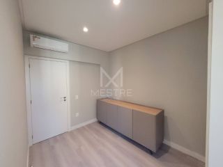 APARTAMENTO NO CENTRO DE ITAPEMA Á 200 METROS DO MAR
