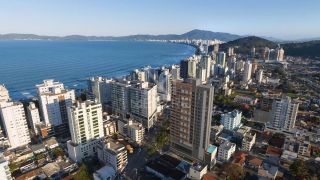 APARTAMENTO 04 SUÍTES NO CENTRO DE ITAPEMA